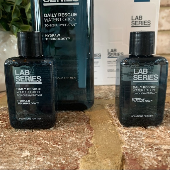 ✨$15✨ LAB Series | Dive Into Hydration Daily Rescue Water Lotion Set | NIB - Picture 2 of 11